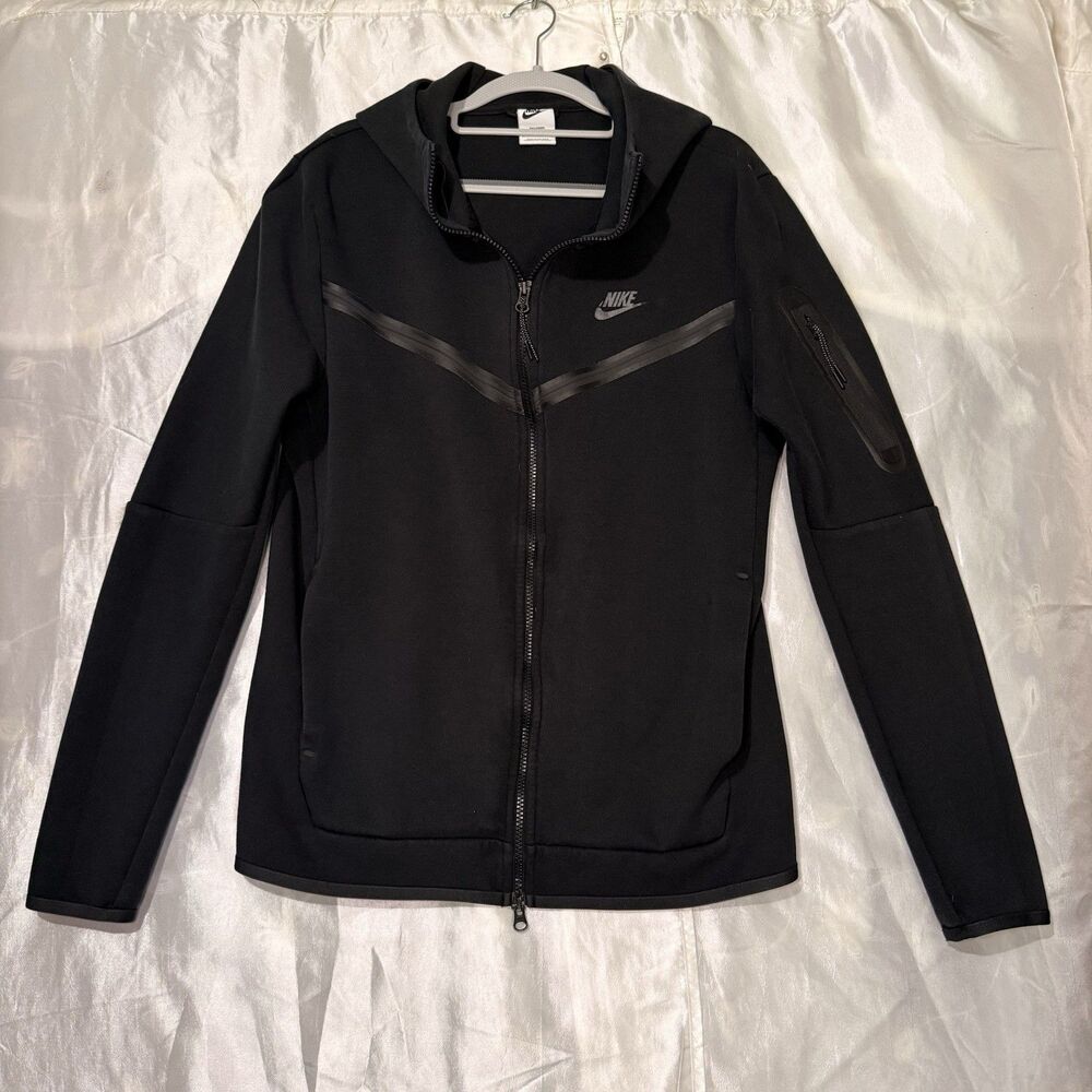 Nike Hoodie Mens Medium Black Tech Fleece Windrunner Full Zip Sleeve Athletic